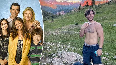 Modern Family star Nolan Gould shows off ripped body in new。